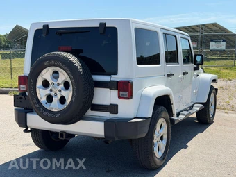 2014 Jeep Wrangler Unlimited Sahara - miniatura 5