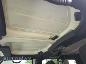 2014 Jeep Wrangler Unlimited Sahara - miniatura 8
