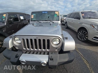 2014 Jeep Wrangler Unlimited Sahara - miniatura 2