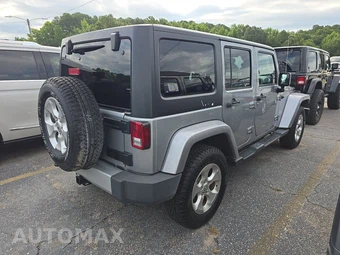 2014 Jeep Wrangler Unlimited Sahara - miniatura 4