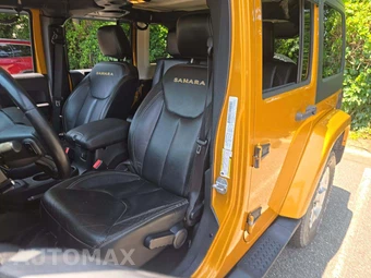 2014 Jeep Wrangler Unlimited Sahara - miniatura 6