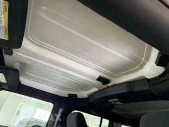 2014 Jeep Wrangler Unlimited Sahara - miniatura 15