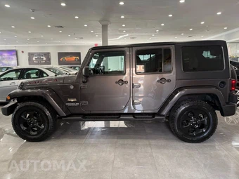 2014 Jeep Wrangler Unlimited Sahara - miniatura 2