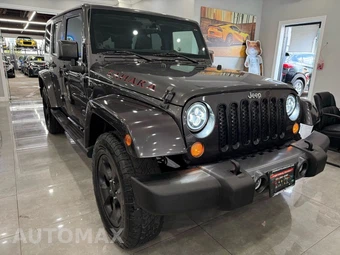 2014 Jeep Wrangler Unlimited Sahara - miniatura 5