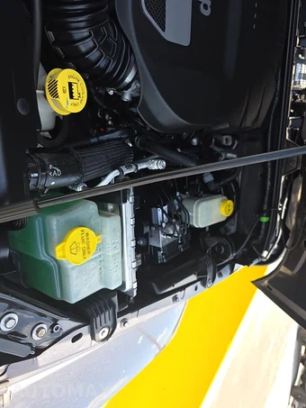 2014 Jeep Wrangler Unlimited Sahara - miniatura 21