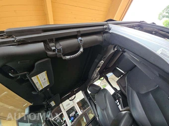 2014 Jeep Wrangler Unlimited Sahara - miniatura 11