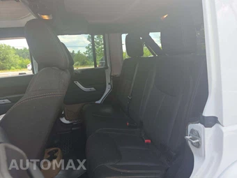 2014 Jeep Wrangler Unlimited Sahara - miniatura 13