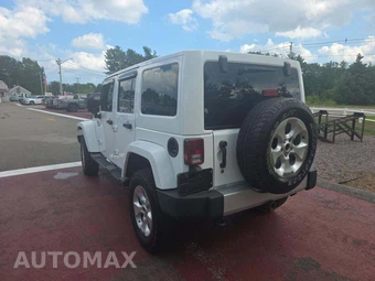 2014 Jeep Wrangler Unlimited Sahara - miniatura 2
