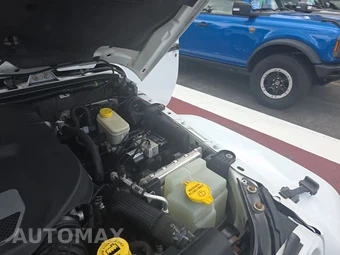 2014 Jeep Wrangler Unlimited Sahara - miniatura 29