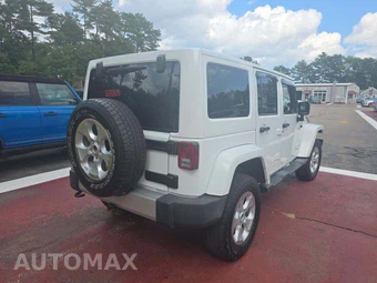 2014 Jeep Wrangler Unlimited Sahara - miniatura 3