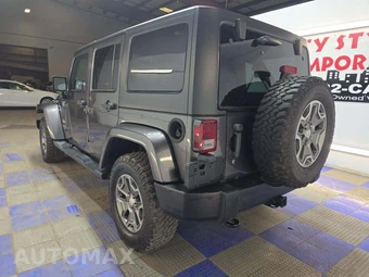 2014 Jeep Wrangler Unlimited Sahara - miniatura 2