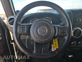 2014 Jeep Wrangler Unlimited Sahara - miniatura 10