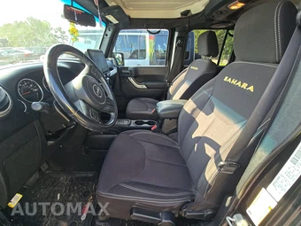 2014 Jeep Wrangler Unlimited Sahara - miniatura 7
