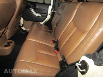 2014 Jeep Wrangler Unlimited Sahara - miniatura 18