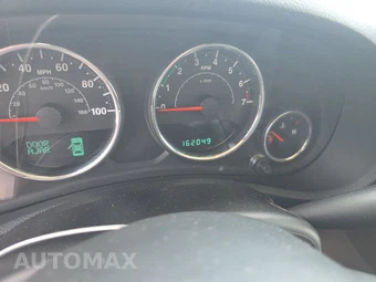 2014 Jeep Wrangler Unlimited Sahara - miniatura 12