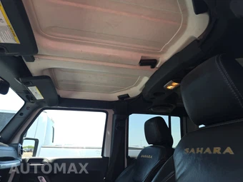 2014 Jeep Wrangler Unlimited Sahara - miniatura 17