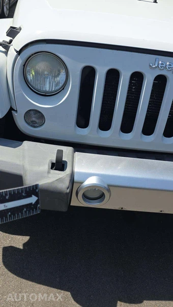 2014 Jeep Wrangler Unlimited Sahara - miniatura 20