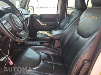 2014 Jeep Wrangler Unlimited Sahara - miniatura 7