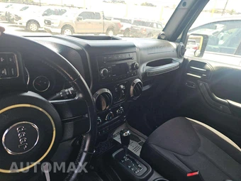2014 Jeep Wrangler Unlimited Sport - miniatura 10