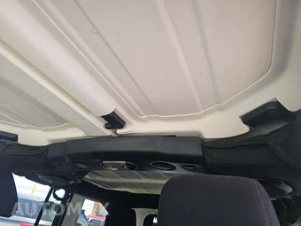2014 Jeep Wrangler Unlimited Sport - miniatura 11