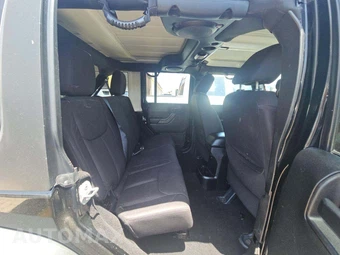 2014 Jeep Wrangler Unlimited Sport - miniatura 16