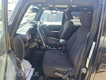 2014 Jeep Wrangler Unlimited Sport - miniatura 6