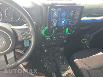 2014 Jeep Wrangler Unlimited Sport - miniatura 11