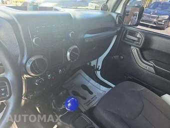 2014 Jeep Wrangler Unlimited Sport - miniatura 10