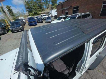 2014 Jeep Wrangler Unlimited Sport - miniatura 12
