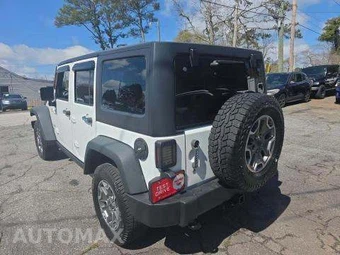 2014 Jeep Wrangler Unlimited Sport - miniatura 2