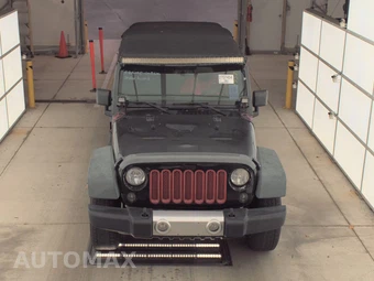 2014 Jeep Wrangler Unlimited Sport - miniatura 2