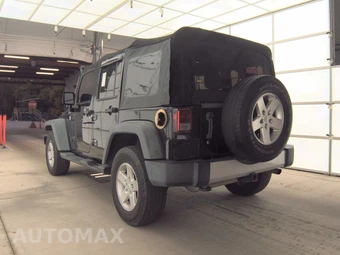 2014 Jeep Wrangler Unlimited Sport - miniatura 6