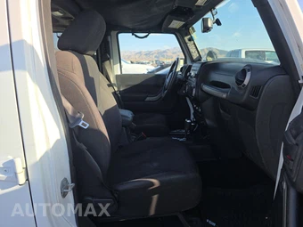2014 Jeep Wrangler Unlimited Sport - miniatura 8