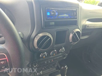 2014 Jeep Wrangler Unlimited Sport - miniatura 11