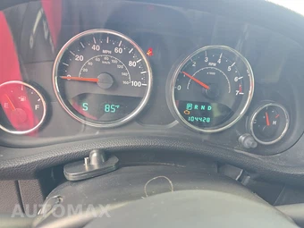 2014 Jeep Wrangler Unlimited Sport - miniatura 12