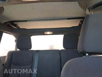 2014 Jeep Wrangler Unlimited Sport - miniatura 11