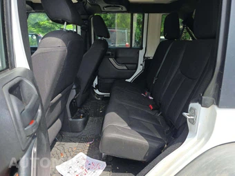 2014 Jeep Wrangler Unlimited Sport - miniatura 13
