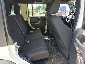 2014 Jeep Wrangler Unlimited Sport - miniatura 16