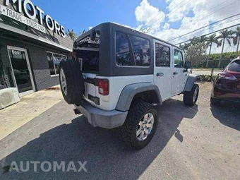 2014 Jeep Wrangler Unlimited Sport - miniatura 3