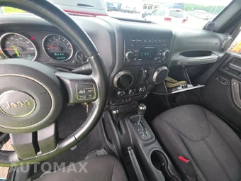 2014 Jeep Wrangler Unlimited Sport - miniatura 11