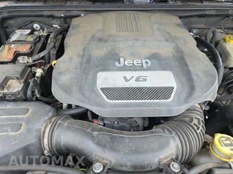 2014 Jeep Wrangler Unlimited Sport - miniatura 15