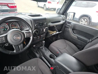 2014 Jeep Wrangler Unlimited Sport - miniatura 8