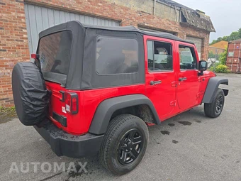 2014 Jeep Wrangler Unlimited Sport - miniatura 3
