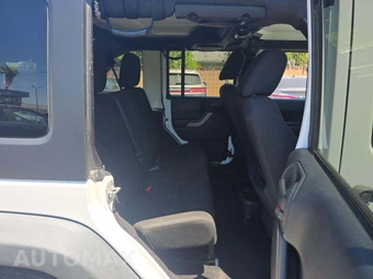 2014 Jeep Wrangler Unlimited Sport - miniatura 16