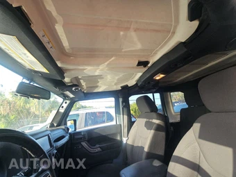 2014 Jeep Wrangler Unlimited Sport - miniatura 17