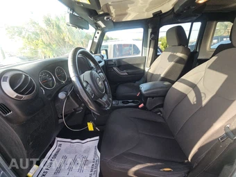 2014 Jeep Wrangler Unlimited Sport - miniatura 7