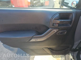2014 Jeep Wrangler Unlimited Sport - miniatura 9