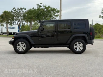 2014 Jeep Wrangler Unlimited Sport - miniatura 2