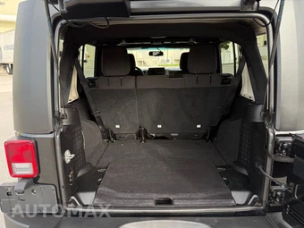 2014 Jeep Wrangler Unlimited Sport - miniatura 35