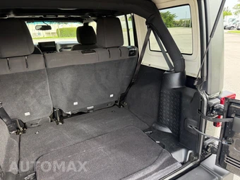 2014 Jeep Wrangler Unlimited Sport - miniatura 36